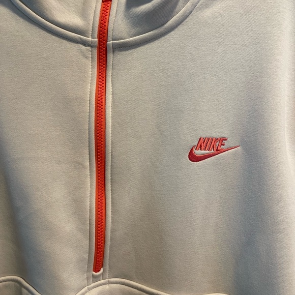 Men's Nike Club Pullover - Picture 2 of 6